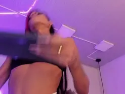 Amateur Live Porn of LissyAndrade