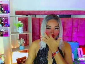 Cam4 Free Live Porn of ThiaraVarannes