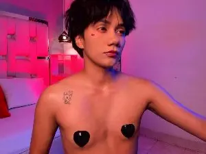 Cam4 Sex Cam of EriolWest