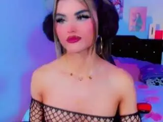 Camsoda Sex Chat of chloe-hot-xxx