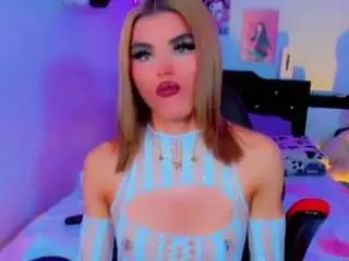 Camsoda Watch Live Sex Cams of chloe-hot-xxx