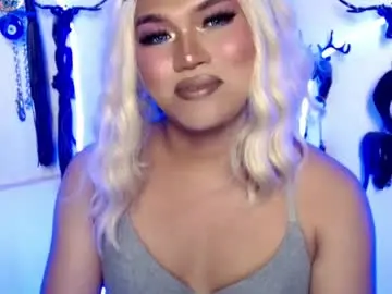 Chaturbate Live Sex Cam of xfreyalibitina69x