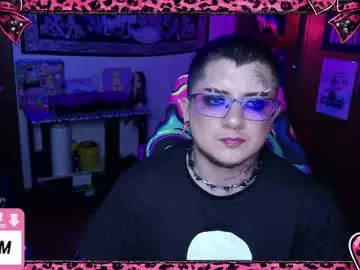 Chaturbate Best live sex cam show of ftmbiggestclit