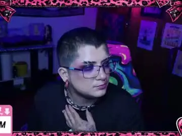 Chaturbate Best live sex cam show of ftmbiggestclit