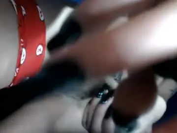 Chaturbate Live Sex Cam of briyitvergara