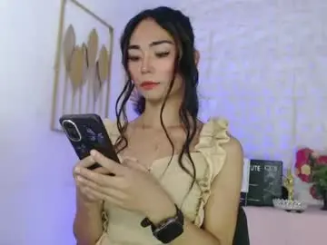 Chaturbate Live Sex Cam of fuckingdoll69xx