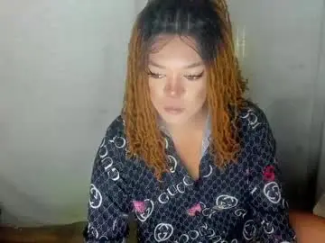 Chaturbate Watch Live Sex Cams of im_ur_hot_ella