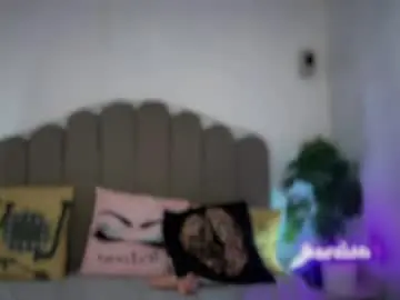 Chaturbate Live Sex Cam of kandymuse_