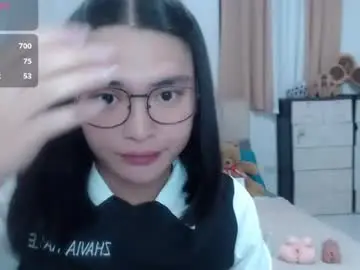 Chaturbate Live Sex Cam of zhaviahale