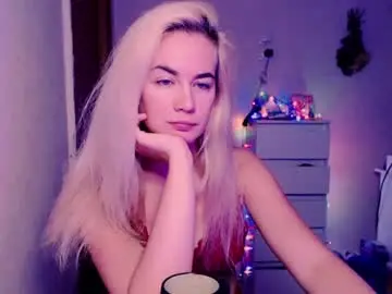 Chaturbate Live Porn of carinfox