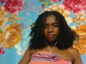 Chaturbate Live Sex Cam of ooooralaizafilizy