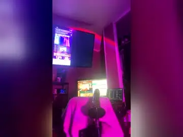 Chaturbate Watch Live Sex Cams of yelladaniella