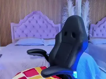 Chaturbate Watch Live Sex Cams of nahomyrusell