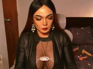 Chaturbate Live Sex Cam of versatilepatty