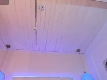 Chaturbate Live Porn of mxli_divine_