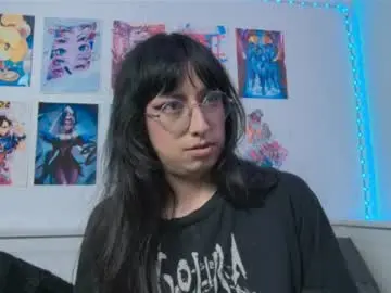 Chaturbate Live Sex Cam of snowblack_
