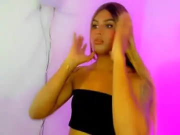 Chaturbate Live Sex Cam of dirty_beauty