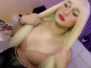 Chaturbate Live Sex Cam of 1sexy_kattie