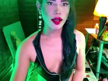 Chaturbate Live Porn of urhardcockqueenxxx