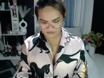 Chaturbate Live Sex Cam of xxkylie_smithxx