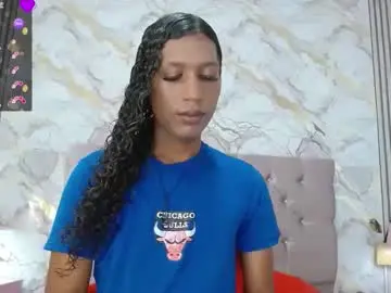 Chaturbate Live Porn of mia_hiills