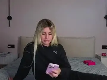 Chaturbate Live Porn of whiteflower_x0