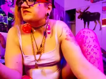 Chaturbate Watch Live Sex Cams of mscuntyluxxe