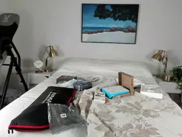 Chaturbate Best live sex cam show of itschloelaurent