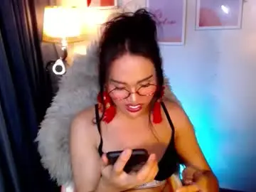 Chaturbate Live Sex Cam of peakaboo_xx