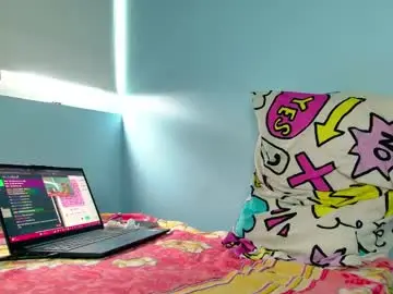 Chaturbate Nude Webcam of vicky_diamond09