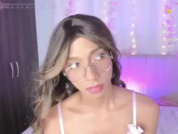 Chaturbate Live Sex of your_littlenaughty