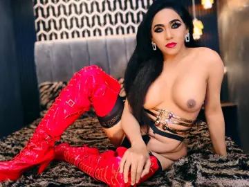 Imlive Adult Video Chat of QueenDomRosanna