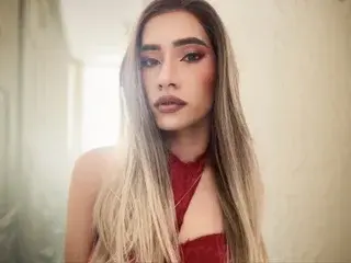 Streamate Sex Cam of Camiiniieves
