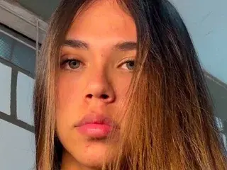 Streamate Private Sex Chat of EmmaBlake19