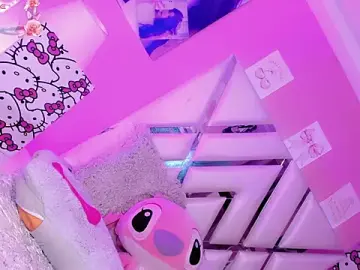 Stripchat Free Porn Cam of Niccolls_Princess_