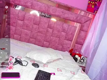 Stripchat Free Porn Cam of shenielxx