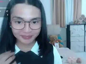 Stripchat Live Sex Cam of zhaviahale21