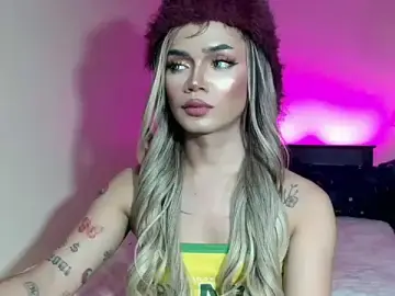 Stripchat Live Sex of hugecockbabe