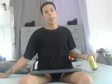 Stripchat Sex Cam of PhillipCox