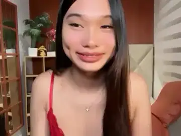 Stripchat Live Porn of universal_cutie