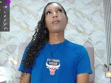 Stripchat Watch Live Sex Cams of Mia_Hiills