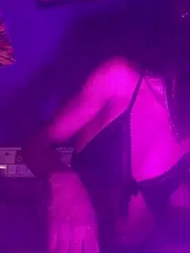 Stripchat Live Porn of dianagonewild