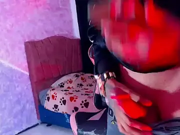 Stripchat Adult Video Chat of extrongerboyx_12